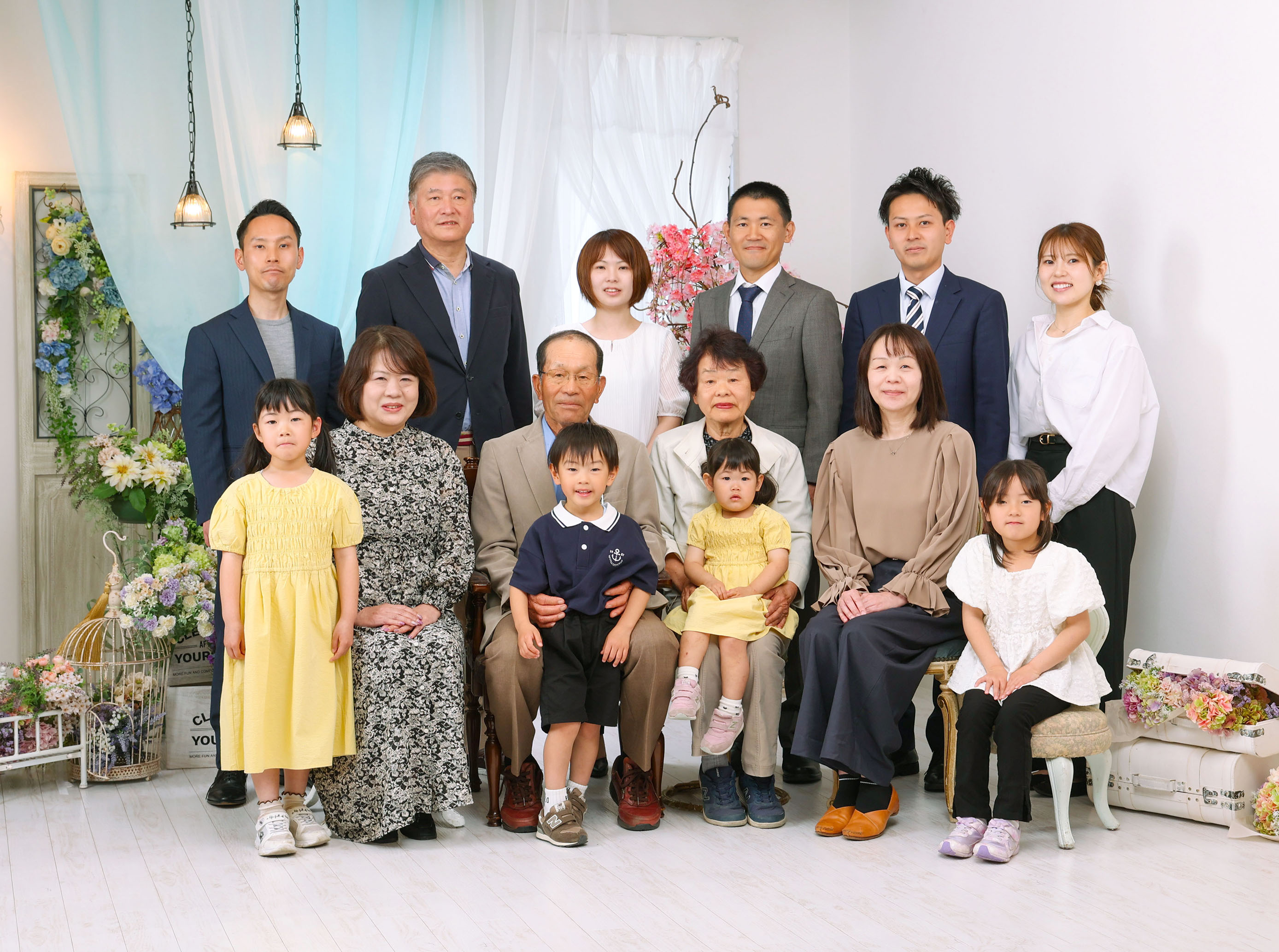 山口市で家族写真・記念写真を撮るならフォトスタジオサカクラへ